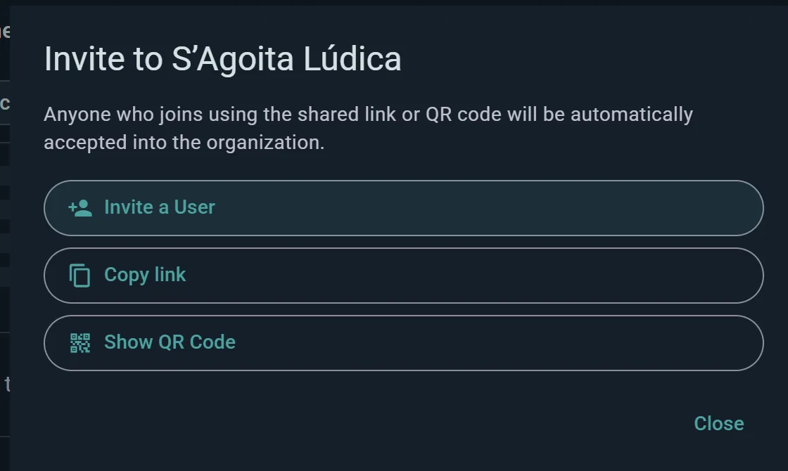 The invite dialog with user invite, link, and QR code options